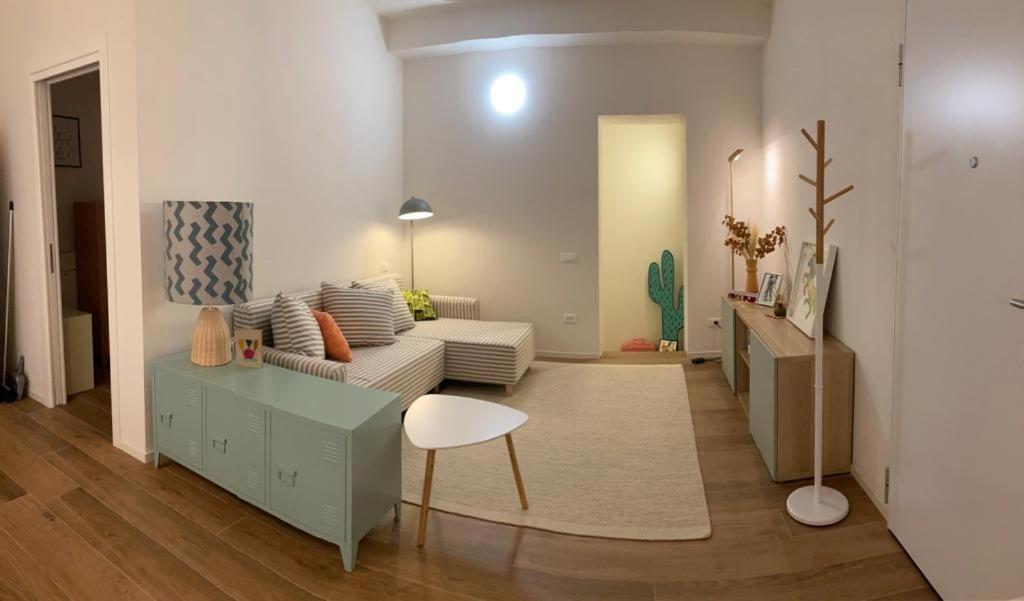 Callegherie 21 Boutique B&B อิโมลา ภายนอก รูปภาพ